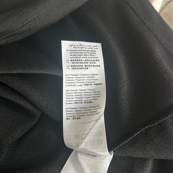 Midi black skirt - Picture 6 of 6